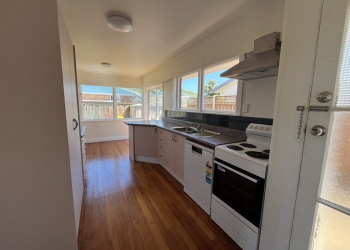  at 18 Chelmsford Street, Silverdale, Hamilton, Waikato