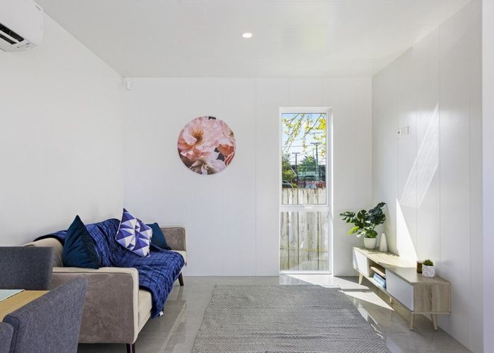  at 9 Lappington Road, Otara, Manukau City, Auckland