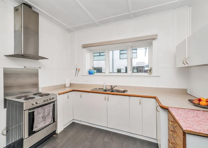  at 48 Heywood Terrace, Richmond, Christchurch City, Canterbury