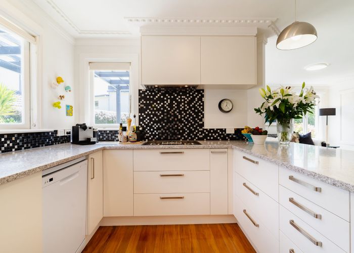  at 10 Cliffs Road, Saint Clair, Dunedin, Otago