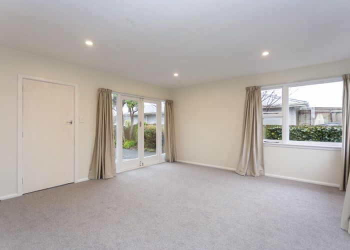  at 32 Hounslow Street, Ilam, Christchurch