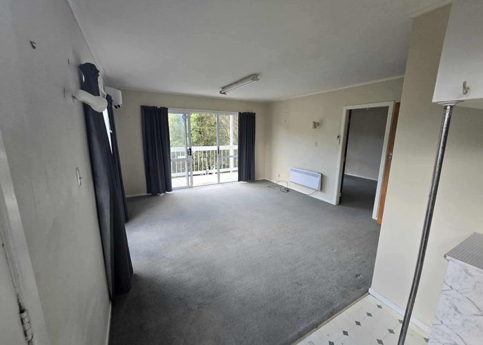  at 4/15a Rakeiora Grove, Korokoro, Lower Hutt, Wellington