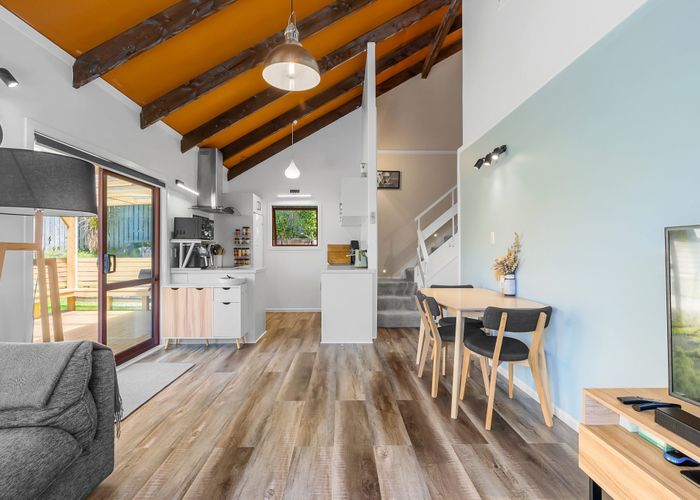 at 2/17 Sunset Street, Hilltop, Taupo