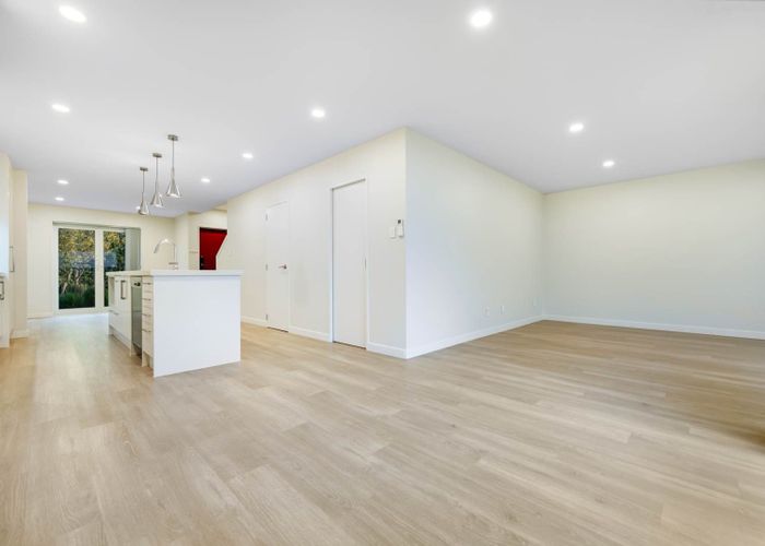  at 6 Lords Way, Millwater, Rodney, Auckland