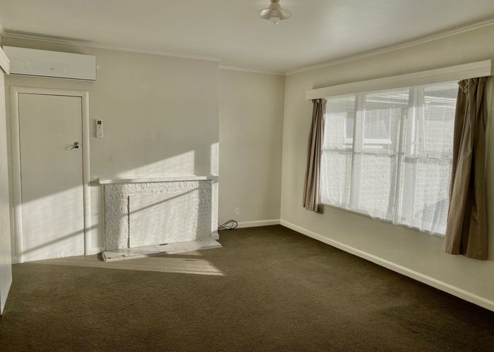 at 2/11 Queens Avenue, Frankton, Hamilton, Waikato