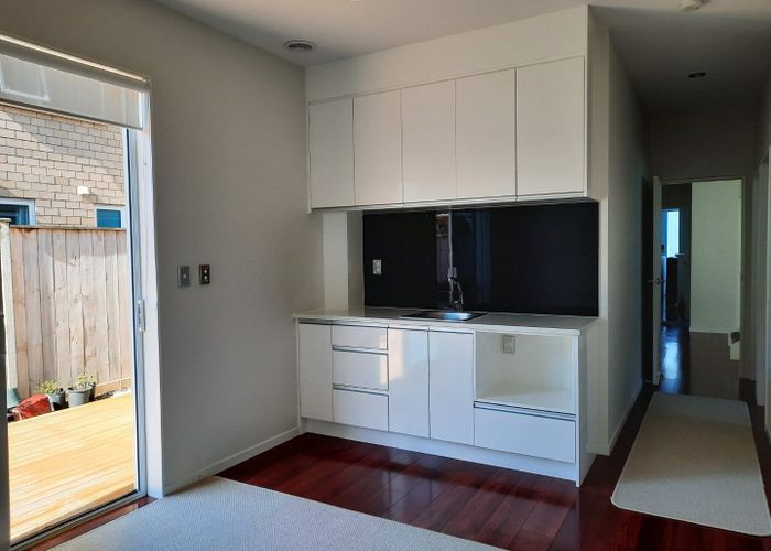  at 43 Springside Drive, Flat Bush, Manukau City, Auckland