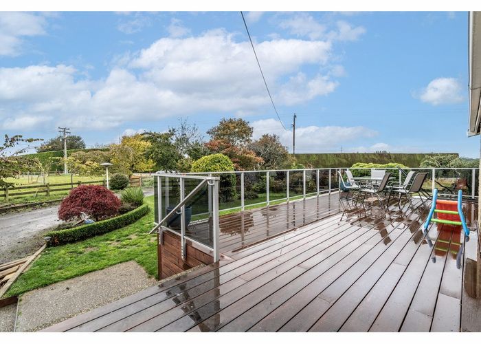  at 49 Kennington Roslyn Bush Road, Mill Road