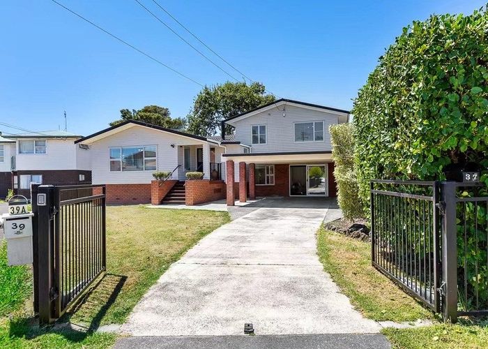  at 37  Fickling Ave, Mount Roskill, Auckland City, Auckland
