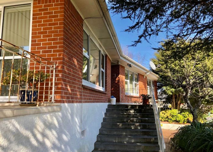  at 9 Edorvale Avenue, Papatoetoe, Manukau City, Auckland