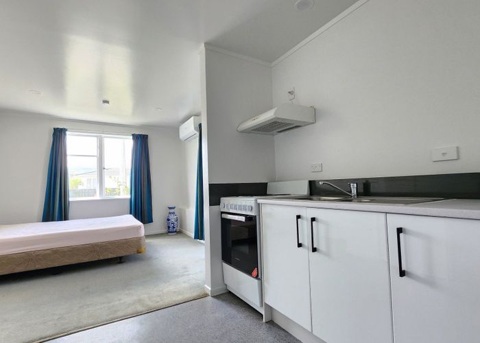  at 35B Davidson Crescent, Tawa, Wellington, Wellington