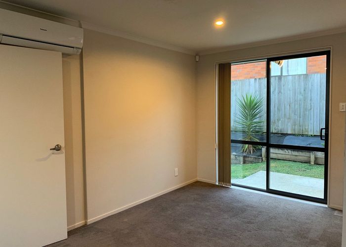  at 77 Rathmar Drive, Alfriston, Manukau City, Auckland