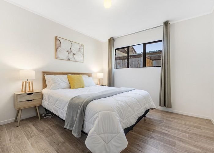  at 12b Sandrine Avenue, Clover Park, Manukau City, Auckland