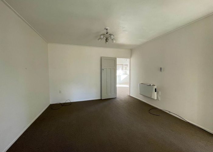  at 2/671 Mt Albert Road, Royal Oak, Auckland City, Auckland