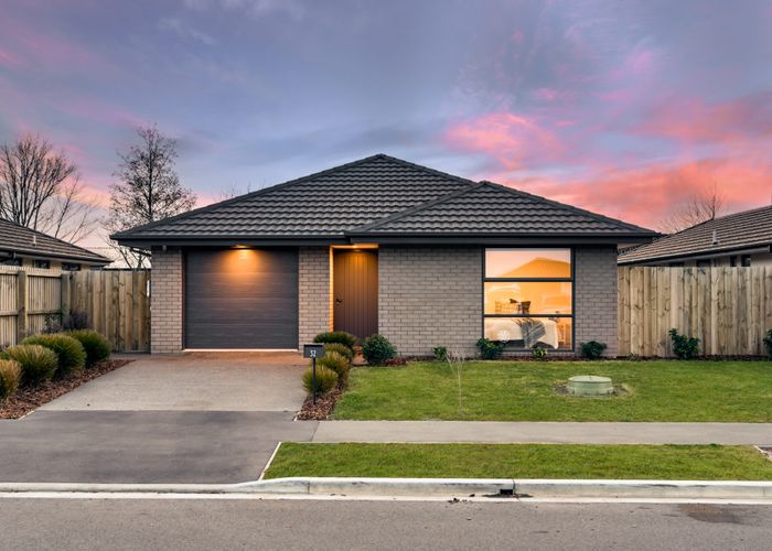  at 32 Pitcaithly Street, Halswell, Christchurch City, Canterbury