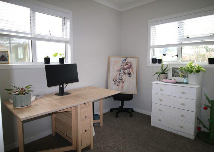  at 47 Tahi Terrace, Glen Eden, Waitakere City, Auckland