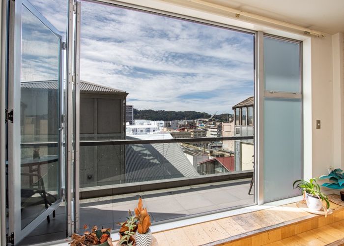  at 255/21 Left Bank, Te Aro, Wellington