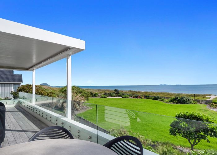 For sale 10/199 Papamoa Beach Road, Papamoa Beach, Tauranga, Bay Of
