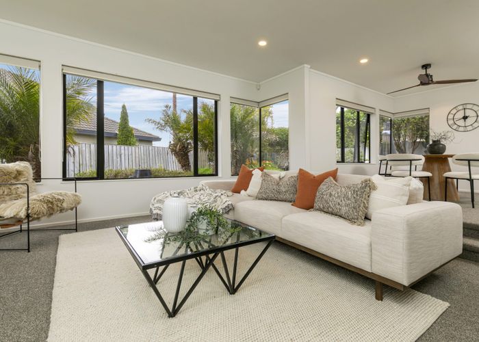  at 19 Santa Cruz Drive, Shamrock Park, Manukau City, Auckland