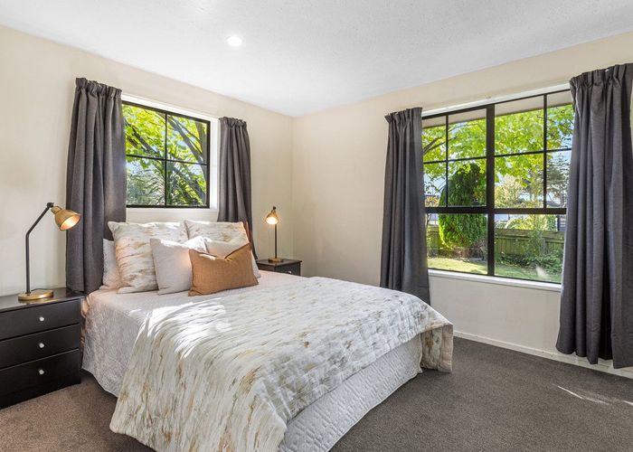  at 137 Hawthornden Road, Avonhead, Christchurch City, Canterbury