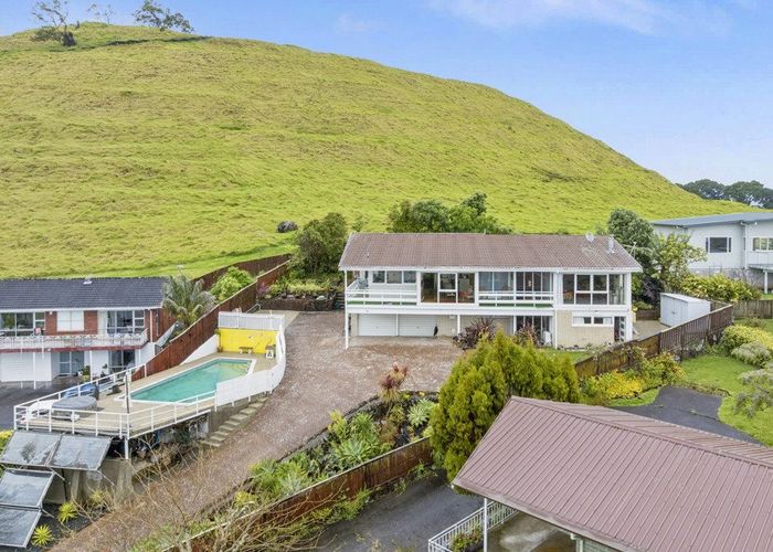  at 6 Conifer Lane, Mangere Bridge, Manukau City, Auckland