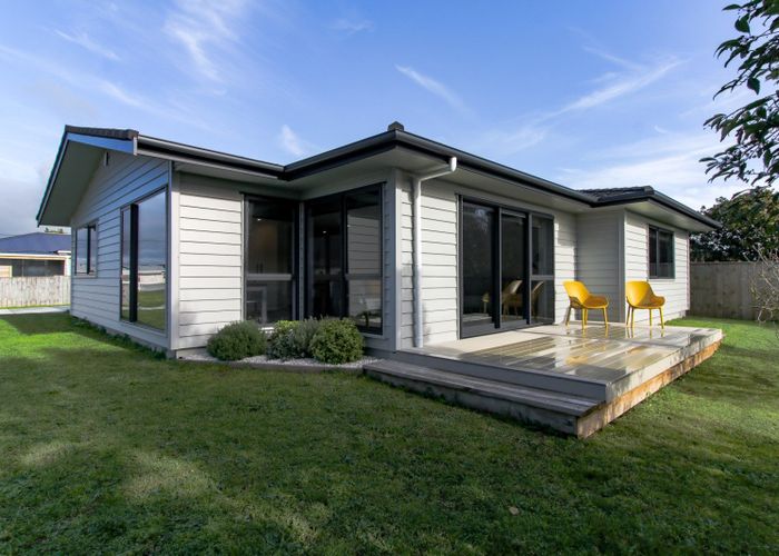  at 34 Roore Street, Foxton Beach, Foxton