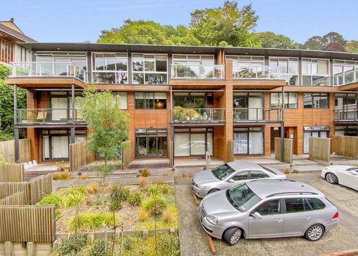  at 104A/26 Glenmore Street, Thorndon, Wellington, Wellington