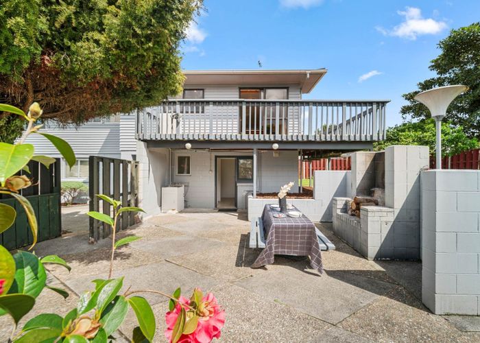  at 4 Blyton Lane, Pakuranga Heights, Manukau City, Auckland