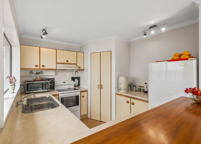  at 14B Esmeralda Street, Welcome Bay, Tauranga, Bay Of Plenty