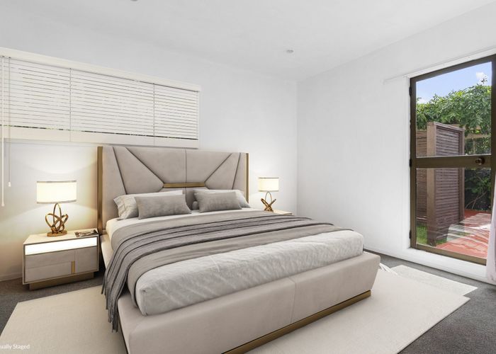  at 18A Rothesay Bay Road, Rothesay Bay, North Shore City, Auckland