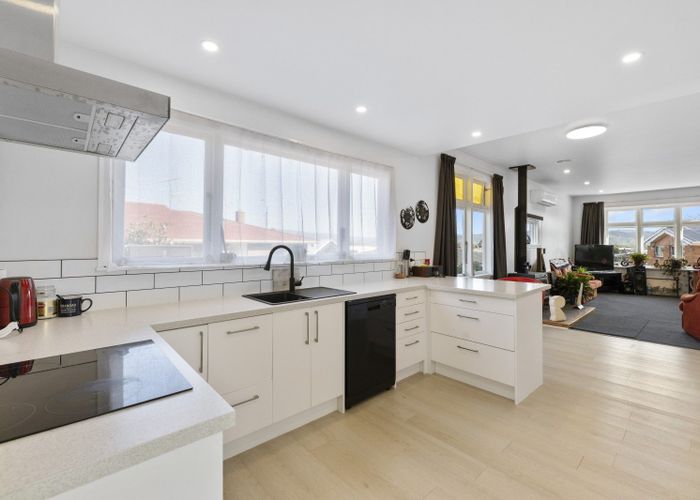  at 11 Quarry Road, Green Island, Dunedin