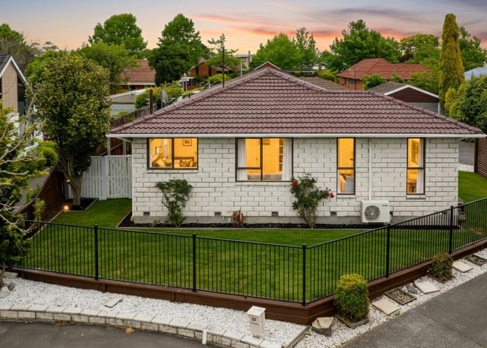  at 1/22 Camrose Place, Ilam, Christchurch