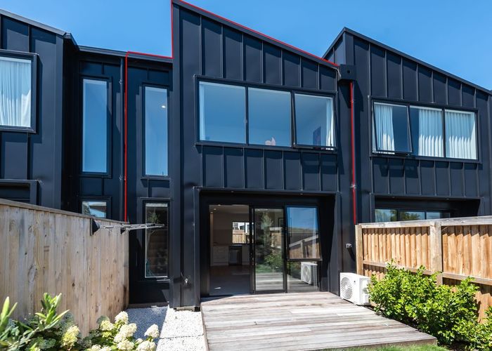  at 3/9 Marcroft Street, Woolston, Christchurch City, Canterbury