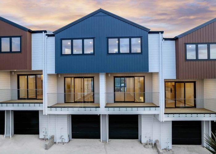  at 9/2 Reeves Road, Pakuranga, Manukau City, Auckland