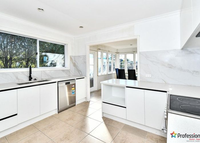  at 114 Alfriston Road, Manurewa, Manukau City, Auckland