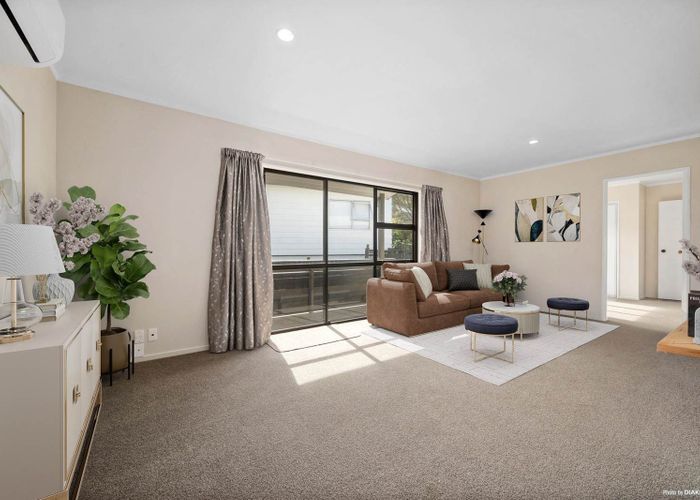  at 2/332 Whangaparaoa Road, Stanmore Bay, Rodney, Auckland