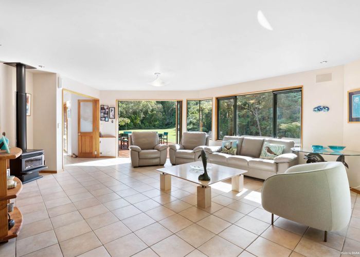  at 36 Stoney Creek Drive, Henderson
