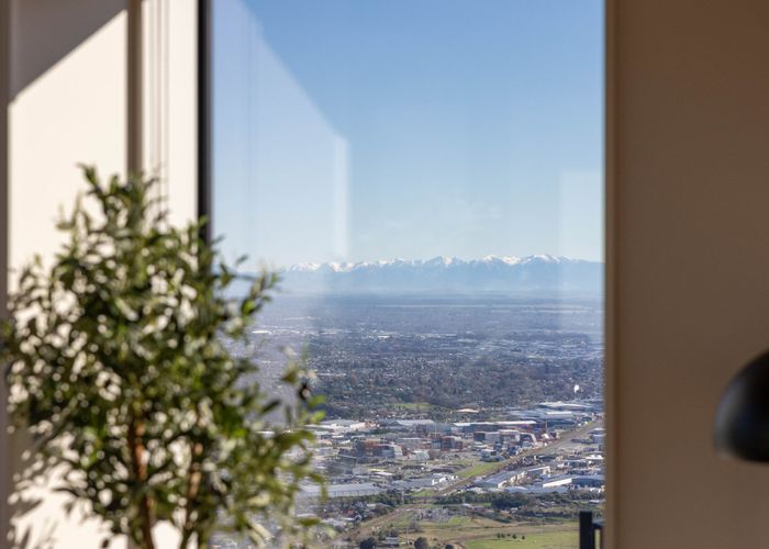  at 5 Parkridge Place, Mount Pleasant, Christchurch