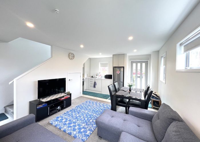  at 3/24 Kelwyn Road, Kelston, Waitakere City, Auckland