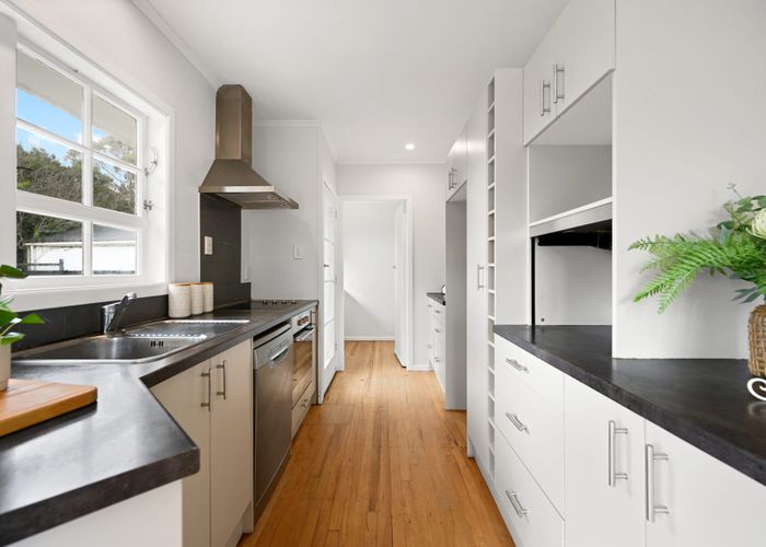  at 12 Eucalyptus Place, Chartwell, Hamilton