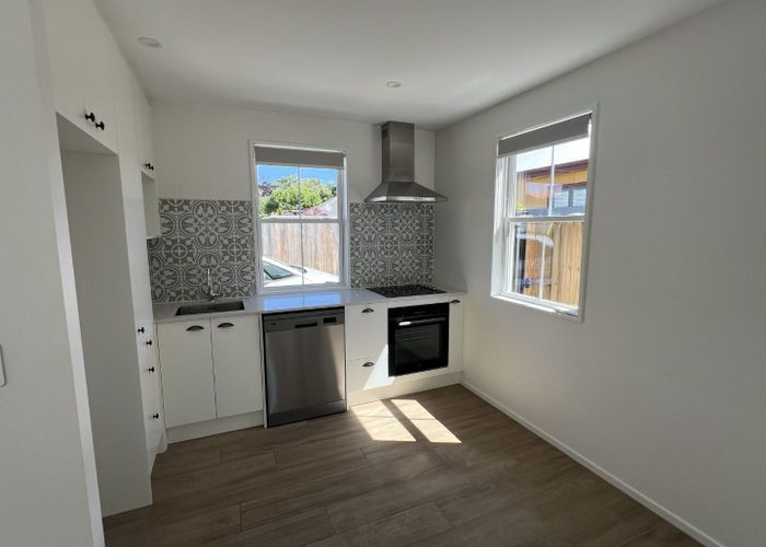  at 2/24 Hendon Street, Edgeware, Christchurch City, Canterbury