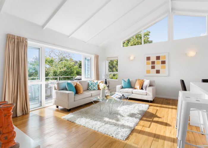  at 88 Coronation Road, Hillcrest, Auckland