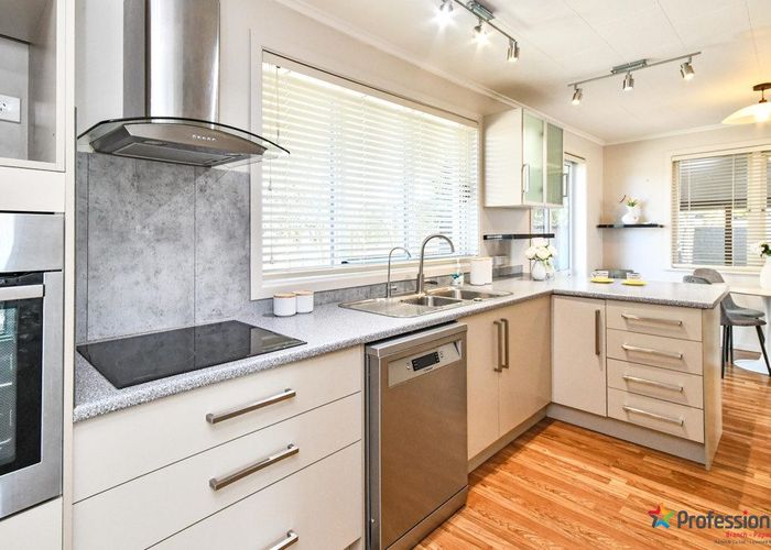  at 55A Wallace Road, Papatoetoe, Auckland