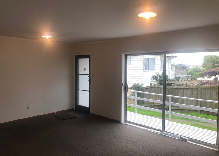  at 2/62 Pilkington Road, Panmure, Auckland City, Auckland