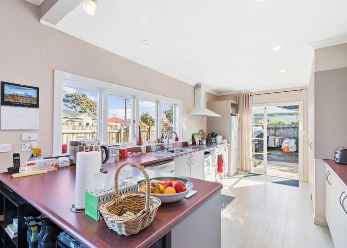  at 123 Richmond Street, Petone, Lower Hutt