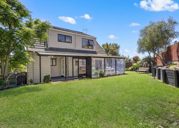  at 53 Robbies Road, Shelly Park, Manukau City, Auckland