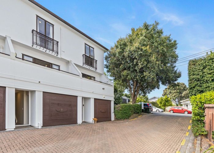  at 2/25 Rossmay Terrace, Kingsland, Auckland City, Auckland