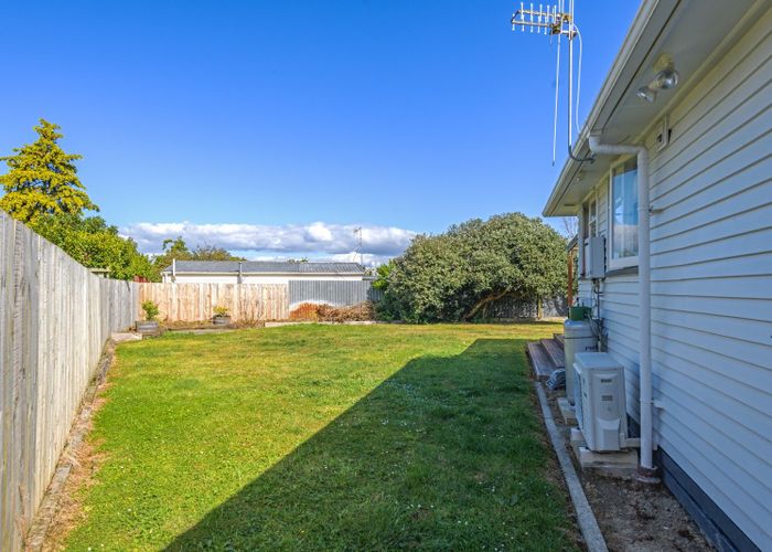  at 8 Bradford Place, Awapuni, Palmerston North, Manawatu / Whanganui