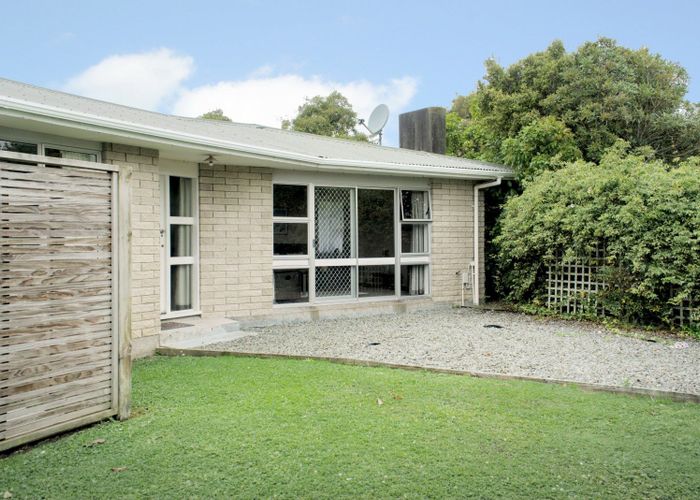  at 27 Meadowbrook Drive, Cloverlea, Palmerston North