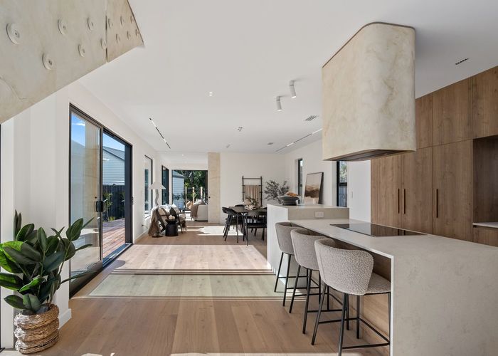  at 8 Girvan Street, Fendalton, Christchurch City, Canterbury