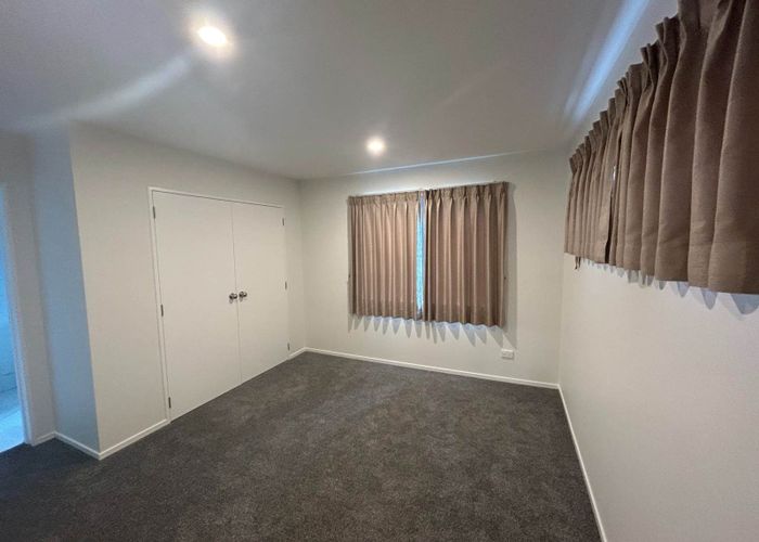  at 1 Freya Place, Torbay, Auckland